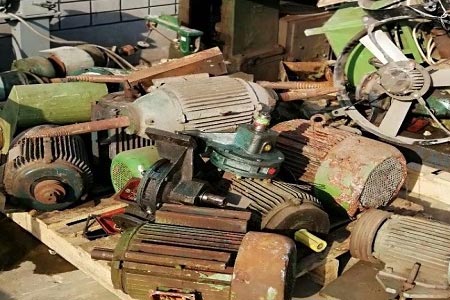 【废不锈钢】信阳潢川黄寺岗机械设备回收价格 二手货架回收公司